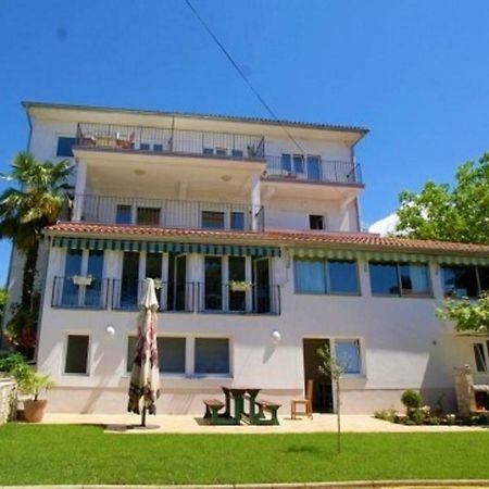Blue Sky Residence Malinska Exterior foto