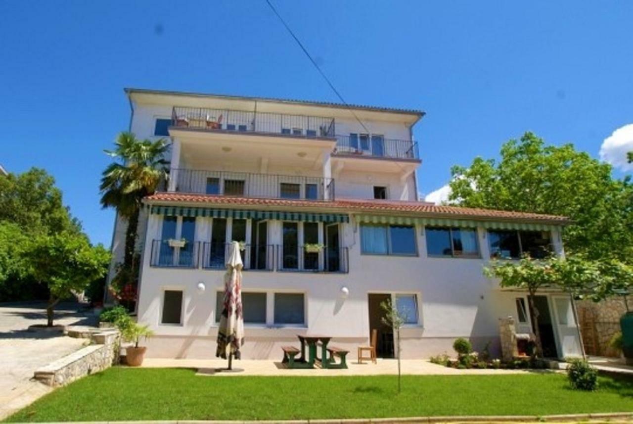 Blue Sky Residence Malinska Exterior foto
